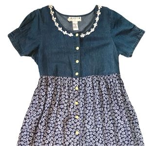 90s Denim Short Sleeve Top Embroidered Flowers Sk… - image 1